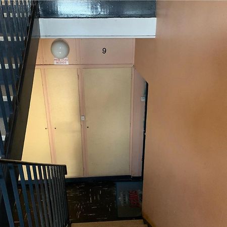 Une Chambre Simple Confortable Avec Acces Direct Aeroport D'Orly Extérieur photo